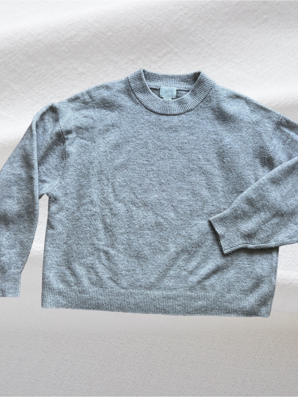 taupe H&M crewneck sweater